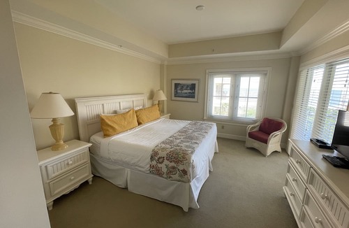 Daufuskie Island Condo | 3 bedroom,baths, Pool, Land Trans from Dock, 4 passenger golf cart included!