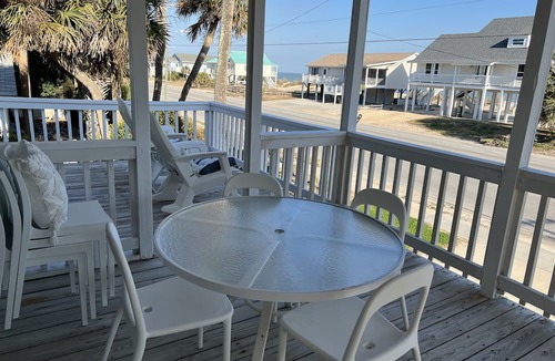 Edisto Island House | 2nd row Ocean Views 4br 3ba Sleeps 12, '26 Pool Amenity Card, linens included