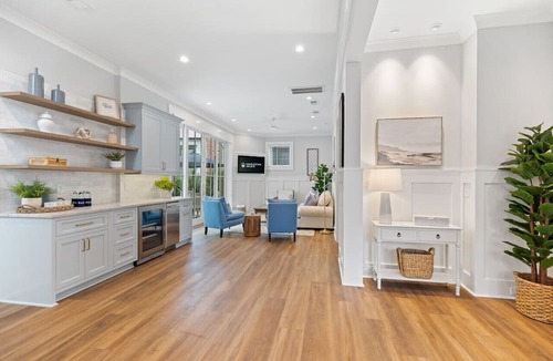 Cannonborough Elliotborough Apartment | Entire New 3 Story House w/Private Heated Spa/Pool, Roof Top Deck & Elevator