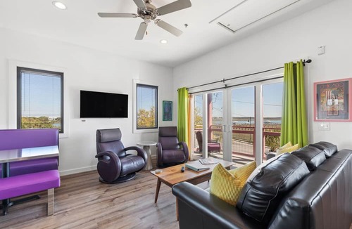 Folly Beach Hotel | Boutique Hotel Folly Room 2: King Suite with large private balcony in the heart of Folly Beach