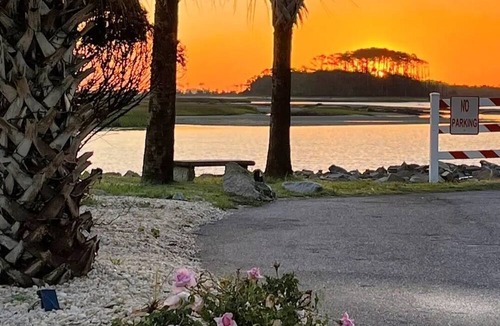 North Myrtle Beach House | FewStar of the Sea at the point in Cherry Gove