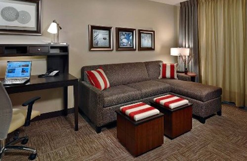 Florence Apartment | Free Breakfast, Outdoor Pool. Close to Florence Center & McLeod Regional Medical Center.