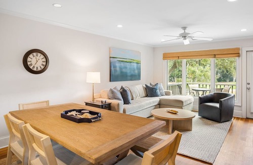 West Beach Village Condo | 1380 Fairway Oaks Villa by Akers Ellis Rentals