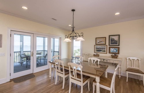 Edisto Island House | Spacious Beachfront Home on St. Helena Sound; 2 Screened Porches; Sundeck w/Sunset Views