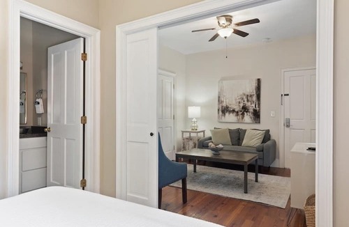 Cannonborough Elliotborough Apartment | Bright & Secluded Apartment with Pool Access