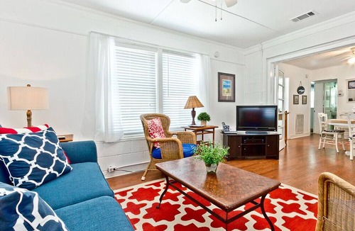 Tybee Island House | Little House | Pet Friendly Cottage + Easy Walk to the Sand!