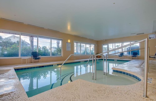 Crescent Beach Condo | Oceanfront luxury condo and great amenities + Free Attraction Tickets!