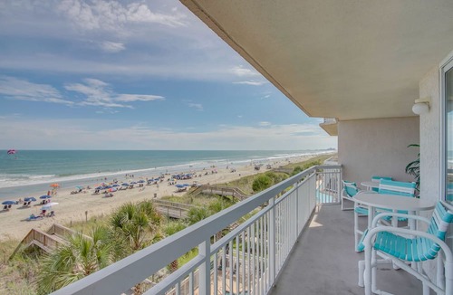 Crescent Beach Condo | Oceanfront luxury condo and great amenities + Free Attraction Tickets!