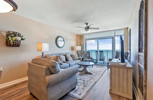 Myrtle Beach Condo | 3BR Oceanfront Condo: Resort Amenities, with 3 Pools, Hot Tub, & More!