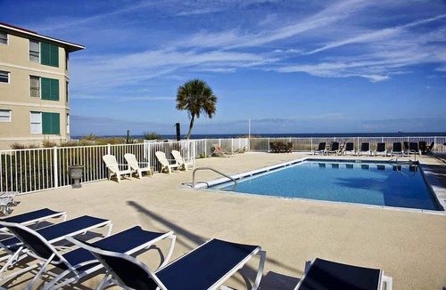 Tybee Island Condo | Luxury Desoto 3Br 2Ba Condo with Gorgeous Ocean View