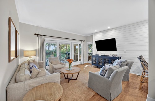 West Beach Village Condo | Exclusive Seascape Villa in West Beach Village! Ocean Views- Kiawah Island