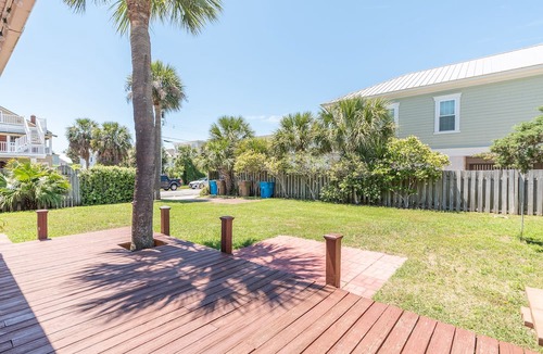 Tybee Island Cottage | Beach Haven circa 1914 - Ocean Block/Beach Side of Butler Avenue!