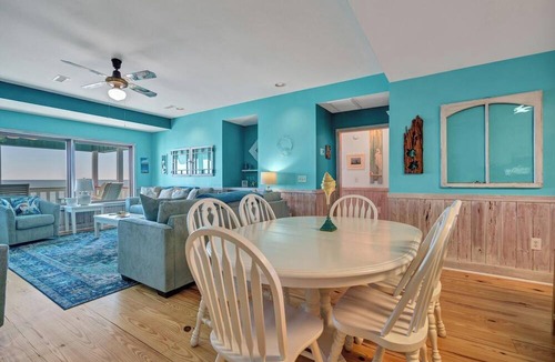 Edisto Island House | 4BR/4Bth Direct Oceanfront,House,Covered Porch and fireplace!