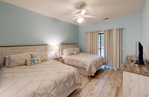 Sea Trail Condo | CV17D, Golf Views | Tee Time Steps from the Door