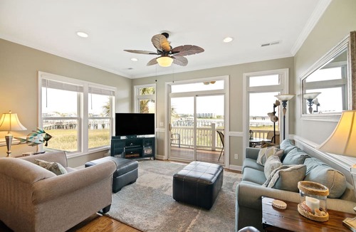 Folly Beach Condo | 17 Turtle Bay - Riverfront Townhouse Next to the Pool - End Unit