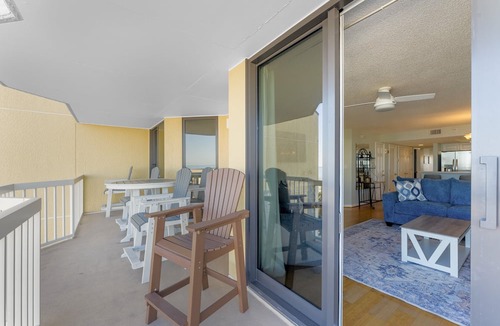 Folly Beach Condo | 301 COV - Palmetto Blue - 4 Bedrooms - 2 Pools