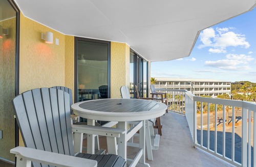 Folly Beach Condo | 301 COV - Palmetto Blue - 4 Bedrooms - 2 Pools