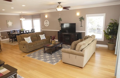 Tybee Island House | 4 BR Charming Southern Style Home - North End - Property Name Villa Charm