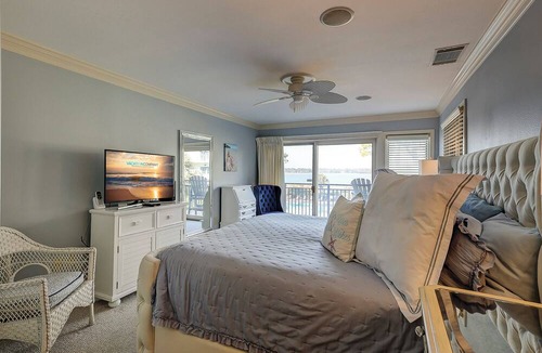 South Beach Condo | 1855 Beachside Tennis - Gorgeous Views of Calibogue Sound!