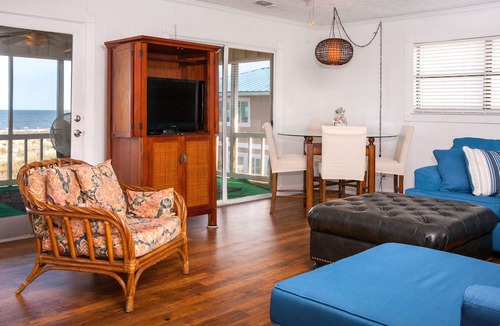 Tybee Island Villa | Fabulous ocean front panoramic view screened porch WIFI pet friendly, grilling
