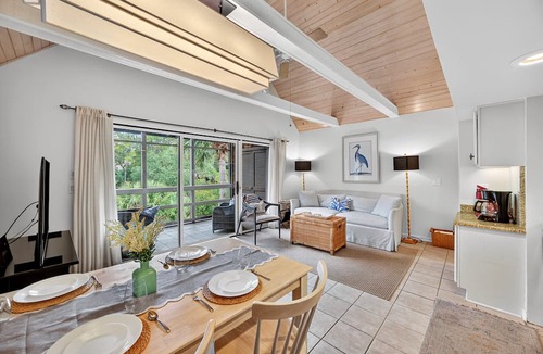 Kiawah Island Condo | Ideal Weekend Getaway! Only 200 Yards to Beach, Popular East Beach Area!