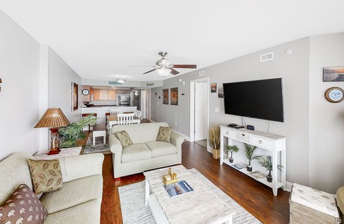 Crescent Beach Condo | Bahama Sands Luxury Condominiums
