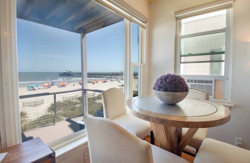 Folly Beach Condo | Oceanfront 1Br/1Ba Condo~2 Delightful