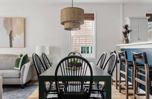 Cannonborough Elliotborough Apartment | Cozy! | Blocks to King St | Dreamcatcher Suite A
