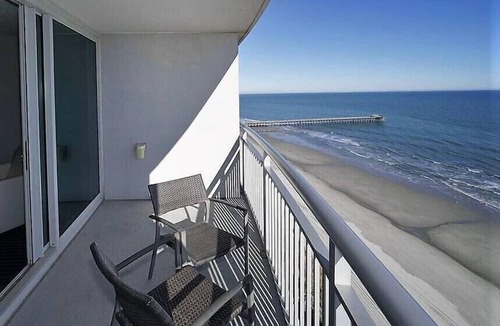 Downtown Myrtle Beach Condo | Ideal Beach Escape! 2 Bedroom, 2 Bath Ocean Front