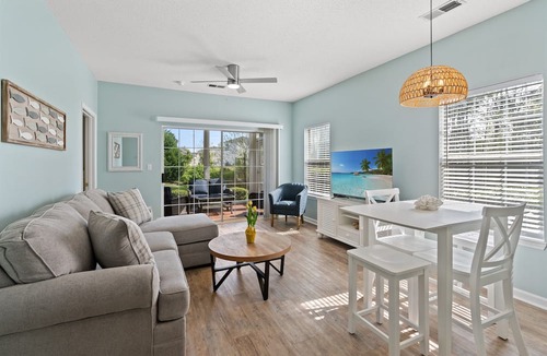 Surfside Beach Condo | Cross Gate 104 - End Unit, Lake View, Pool