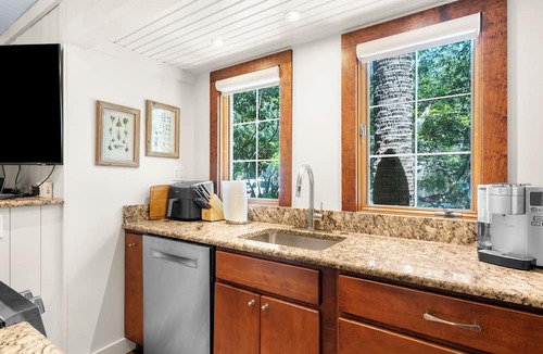 West Beach Village Villa | Beach access, close to West Beach conference