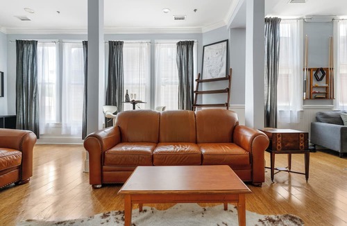 Charleston Historic District Apartment | Nightlife Central! | Entertainment District Loft