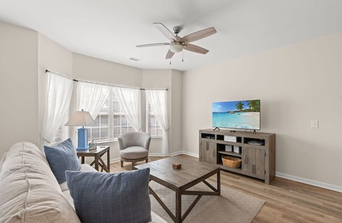 Red Hill Condo | Cozy 2BR at Legends Golf Resort | Pool and Tennis