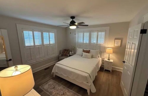 Matthews House | Freshly renovated family home in Matthews, NC