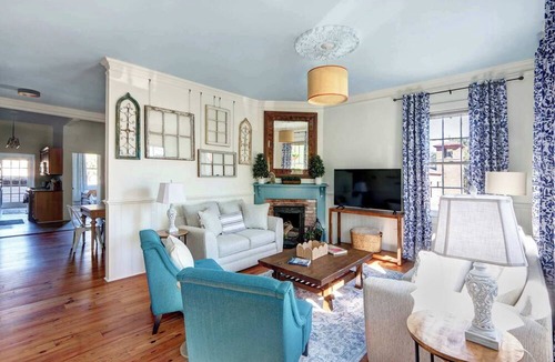 Beach Institute Apartment | Gaston Street Grace | 4BR Near Forsyth Park