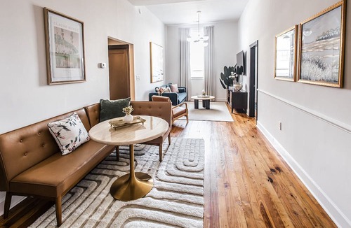 Downtown Charleston Hotel | Boutique Luxury Apt Marion Sq Downtown | 360 King
