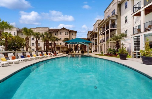 Goose Creek Condo | Spacious 3BR in Pet Friendly Walkable Resort with a Pool