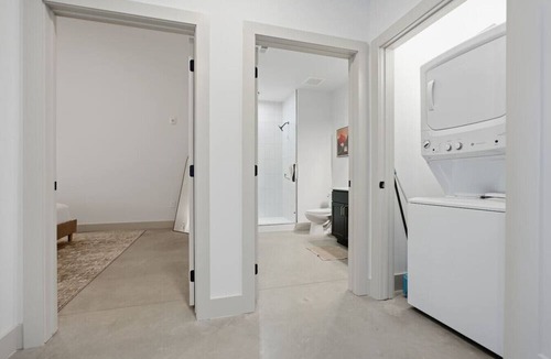 Judson Apartment | Bright and Elegant Abode Near DT GVL