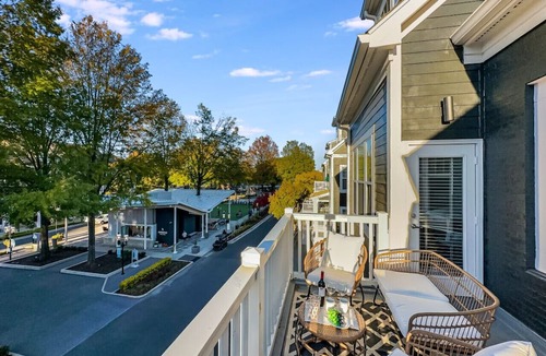 Huntersville Apartment | 2xKing-Beds, Birkdale-Plaza-Vista, Shop-Eat-Play