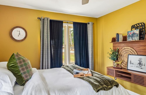 Whispering Pines House | Sample the Sandhills at Six Dixie Lakeside!