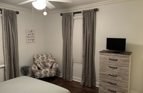 Murrells Inlet Cottage | Newly remodeled cottage in beautiful, gated, private country club community.
