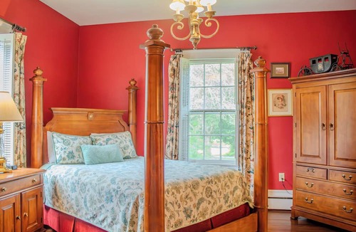Clinton House | Ashford Inn - Spacious 5-bedroom historic house in Clinton