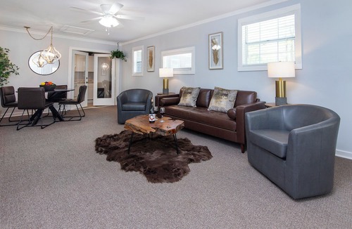 Huntersville Apartment | Peaceful 1BR Apartment for Extended Stays in Huntersville