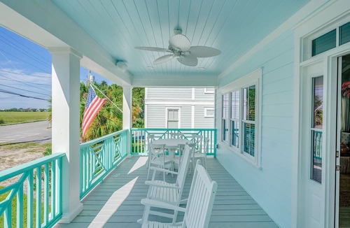 Tybee Island Cottage | Coral Cottage - New Construction Charming 3-bed/3-bath cottage with PRIVATE POOL