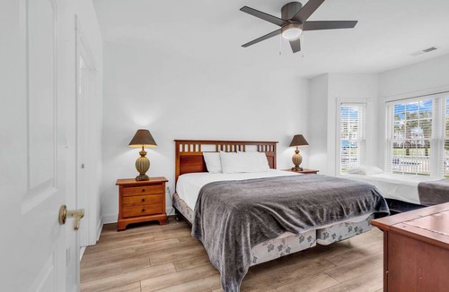 Central Myrtle Beach Condo | Myrtlewood 2-bedroom condo. Pool in the backyard