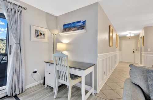 Harbour Town Condo | 889 Ketch Court @ Harbour Town, Sea Pines | Pool Access | Walk to Marina & Golf Links