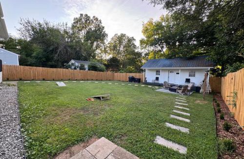 High Point House | Game Room I Private Gym I Fire Pit I Fenced Yard