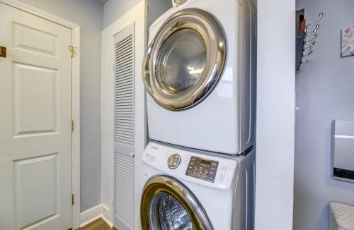 Burgaw House | Walkable Escape in Dtwn Burgaw! Quiet Home w/Yard