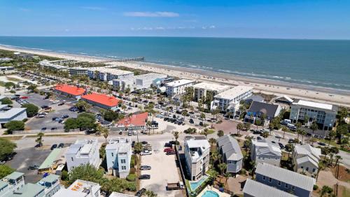 Isle of Palms House | AV9-02: 9 2nd Avenue