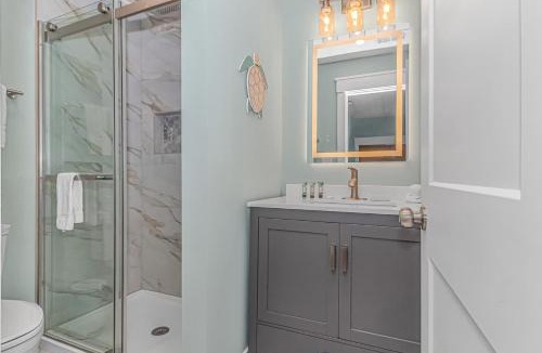 Crescent Beach House | Stylish Updated Oceanfront 2BR Crescent Villas 306